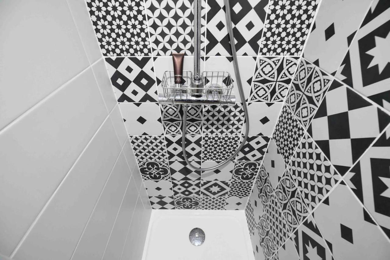 An Authentic Experience With Spa In The Center Poitiers Luaran gambar